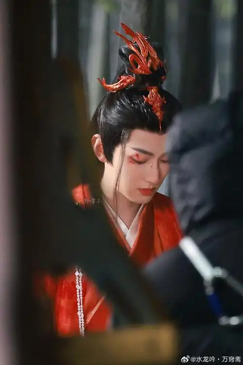 电视剧水龙吟##刘昱晗草无芳