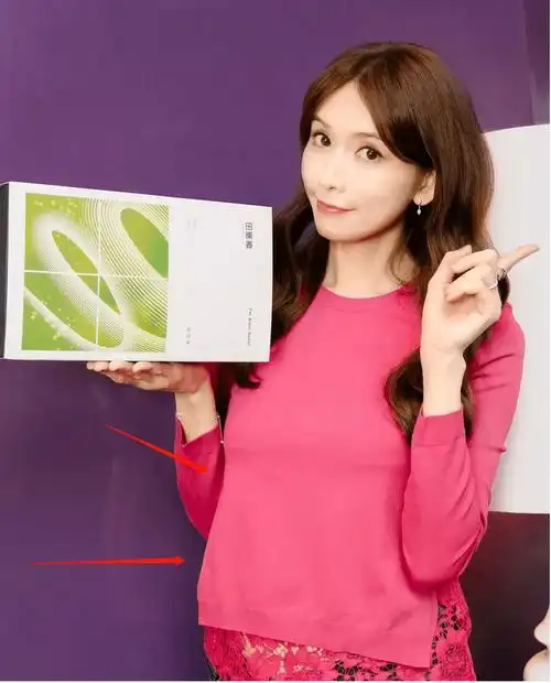 48岁林志玲近照孕味十足,小腹凸起被质疑怀孕,曾直言