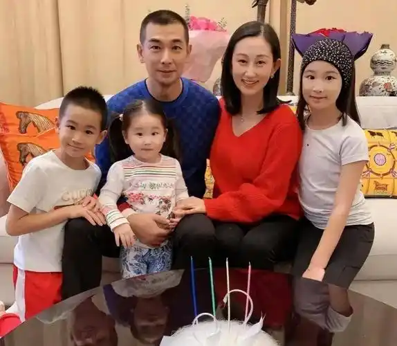 明星取名哪家强:赵文卓,靳东,杨澜的独特选择_名字_儿子_女儿