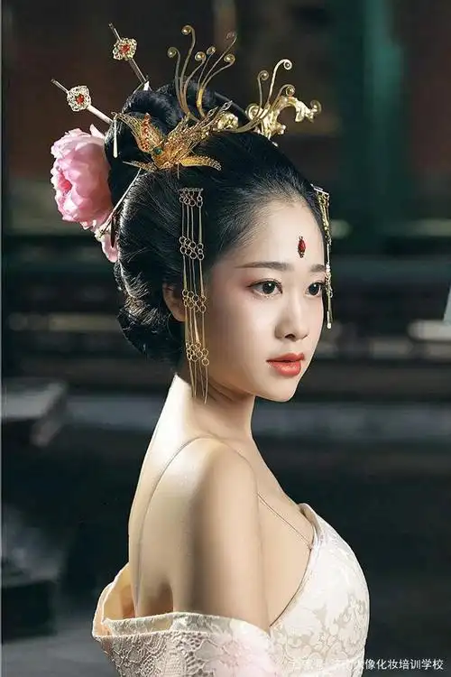 一系列好看古装系列造型,化妆培训学校分享!哪一款是你喜欢的?