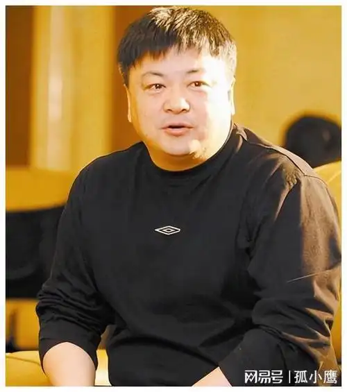 国家一级演员洪剑涛曾是军艺校草却靠炊事班的胖子走红