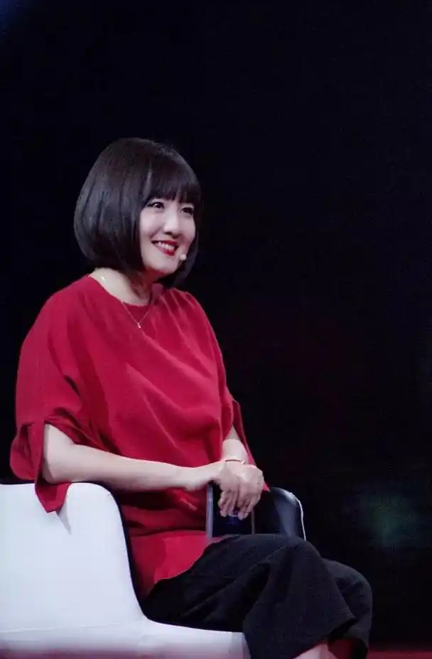 蒋小涵:这辈子做的最正确的决定,就是在36岁高龄为普通丈夫生子