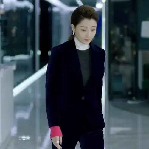 高端正青春殷桃林睿同款女新款长袖气质通勤一粒扣西装外套潮