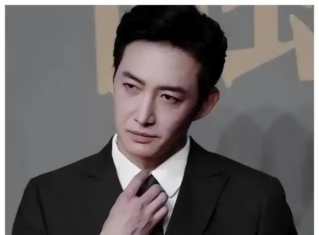 王阳"最强拽王","叔圈"天花板——王阳虽然出道多年,可奈何一张"剧抛