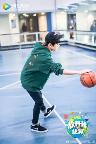 [tfboys][分享]170429 《北鼻》新一轮高清剧透来袭 看千玺哥哥帅气打