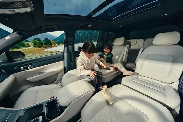 理想one高清图集-01