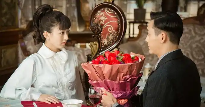 九门齐聚!《老九门》启月再婚 张艺兴醉酒