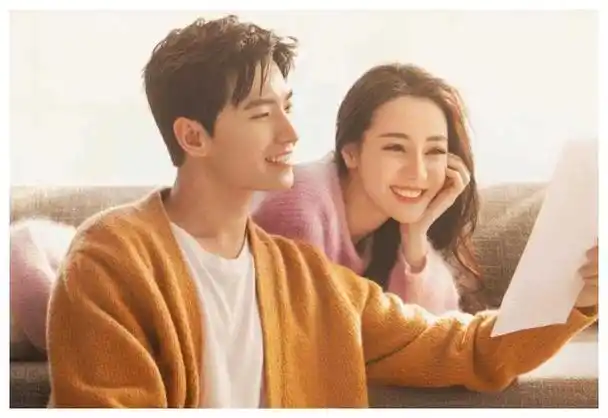 杨洋壁咚迪丽热巴戏里真情露骨暴击