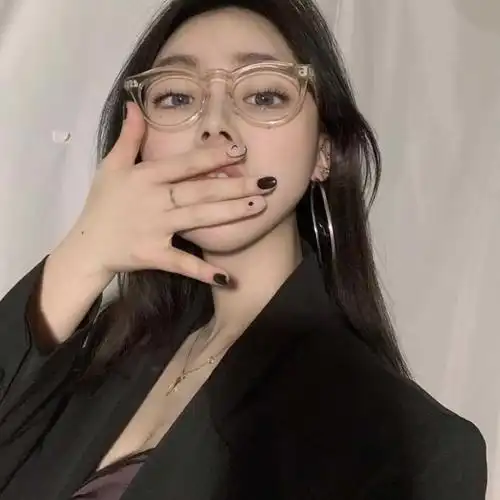 微信女生头像气质美女好看 来日方长后会无期