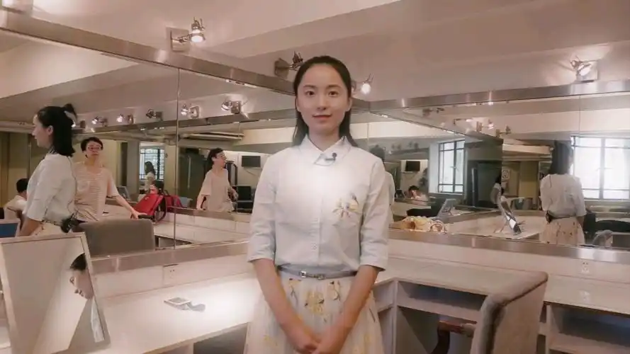 戏曲秒懂 三分钟揭秘昆曲化妆,袁佳教你变身昆曲女主角~#昆曲 #戏曲