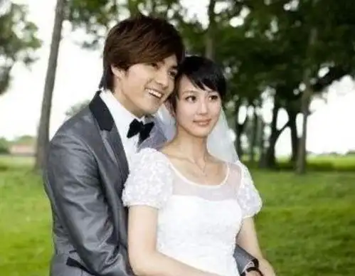 贺军翔老婆贺军翔老婆陈怡玟