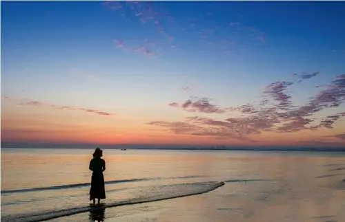 秋季到胶东去看海 ————司机: 年份原浆 探路: 中国结 会计: 老李