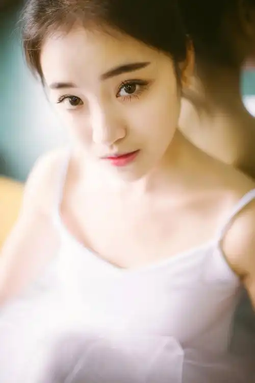 唯美清纯养眼小清新淡雅的美女图片写真第一辑