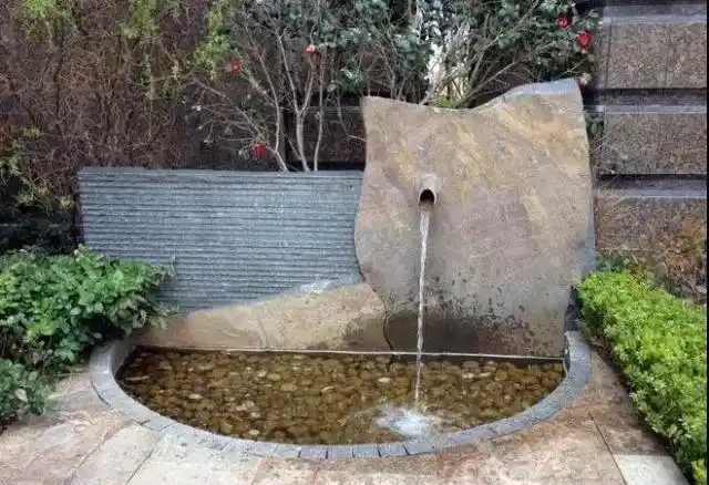 出水口水景中的细节之美