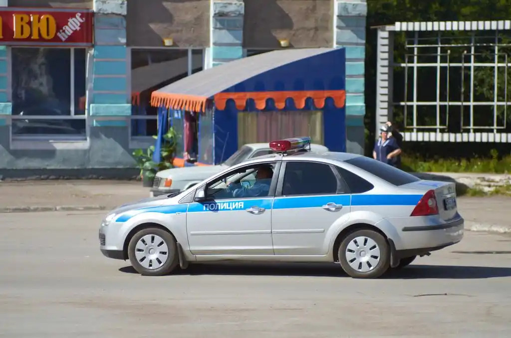 警察车,警车在俄罗斯,沃尔库塔