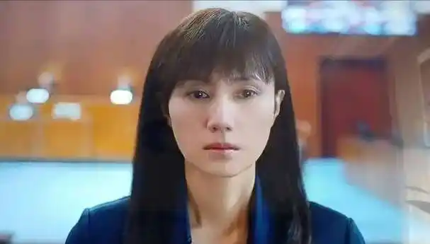 6根钢钉1根钢条,坚守23年不动摇,袁泉的清醒,让多少明星打脸?