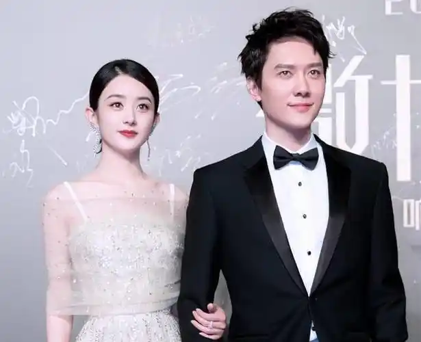 冯绍峰得意极了!我那"大杀四方"的前妻赵丽颖,如今到底有多牛