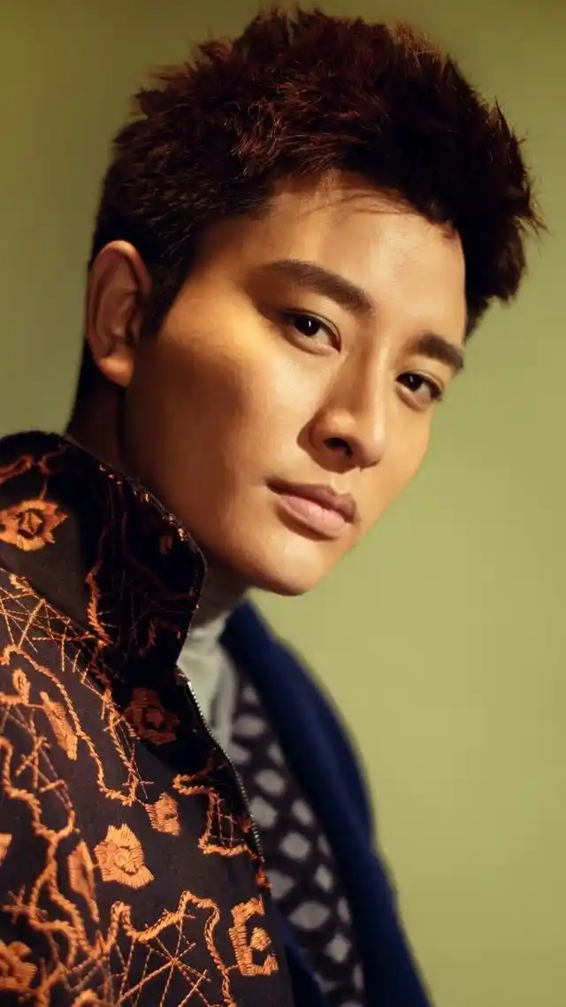 贾乃亮发微博哀求:求你们放过我,这一切根本不是你们想的那样