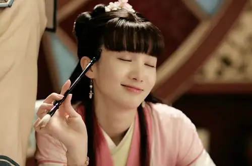 金晨《极品家丁》剧照图片