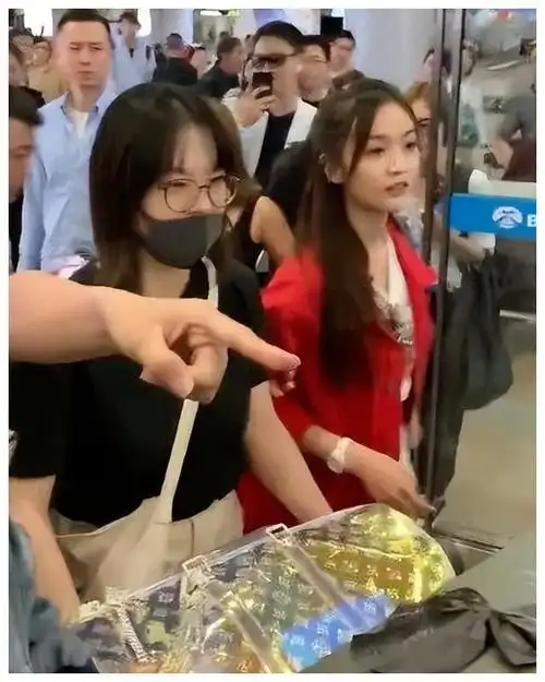 鞠婧祎|追星族|社交平台_网易订阅