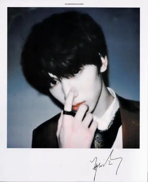 严浩翔宋亚轩拍立得