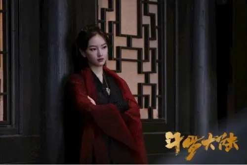 电视剧斗罗大陆热播中黄灿灿版胡列娜让你心动了吗