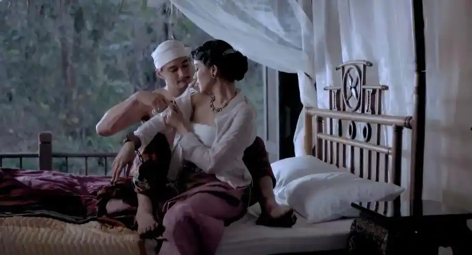 这部重口的泰国爱情片出奇的好看