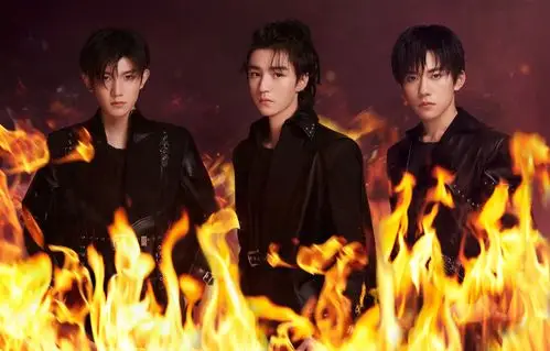 来了,来了,他来了……tfboys日光旅行七周年演唱会即将拉开帷幕