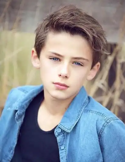 世界第一帅男孩:威廉·富兰克林·米勒,4岁当模特,12岁红遍网络