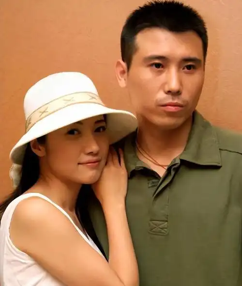 回顾星二代李乃文演18年配角与颜丙燕意难平47岁婚姻成谜