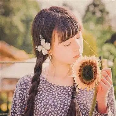 唯美小清新2022向日葵女生头像精选你的微笑像向日葵般灿烂