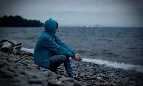 我不是不爱说话,只是喜欢安静而已