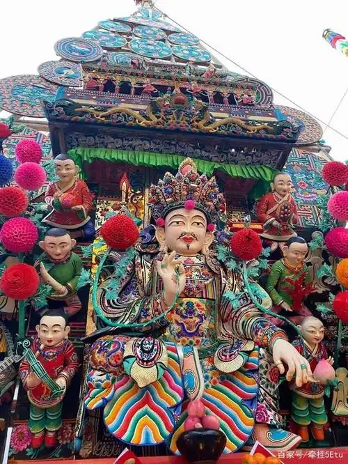 塔尔寺酥油花如期绽放