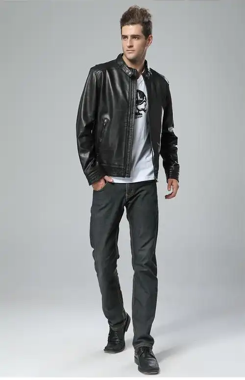 男士皮衣怎么搭配才好看