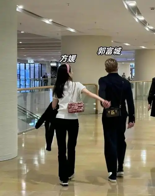 郭富城方媛520秀恩爱,身高差抢镜,时尚造型吸睛!