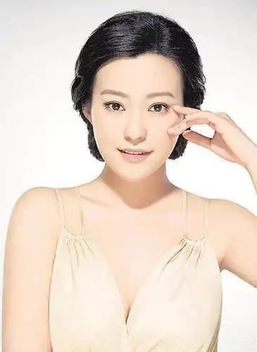 不堪回首!盘点娱圈当红女星那些黑历史