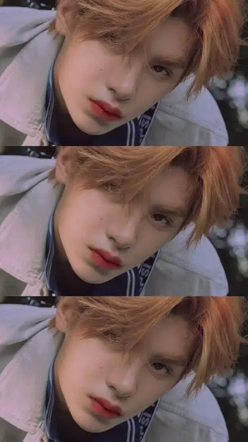 壁纸:黄明昊阳光少年