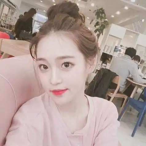 两个丸子头头像女生头像