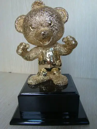 金熊奖杯 泰迪熊 有镀金银 供挑选 金属奖杯定制 锌合金金属摆件