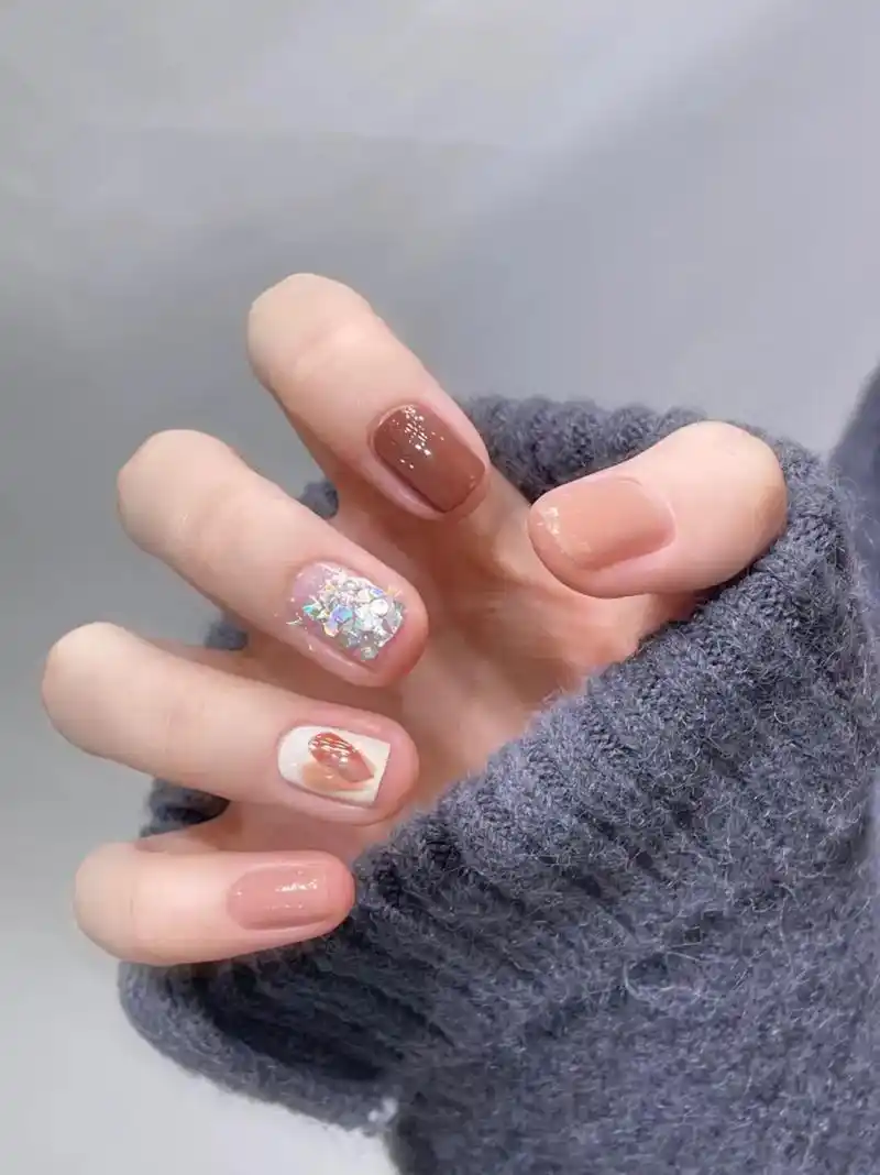 美甲 #短指甲也可以这么美 - 抖音