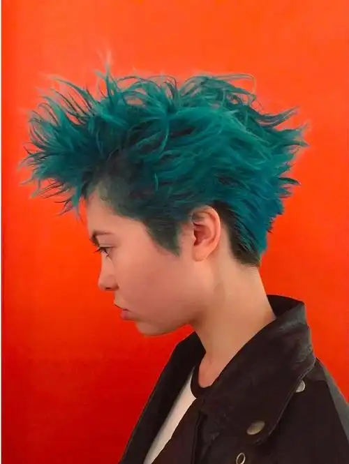 陈冠希渣男锡纸烫周杰伦是小鲜肉