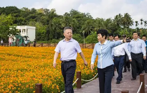 海口市人大常委会通过一批干部任免名单20日,海口市人大常委会通过
