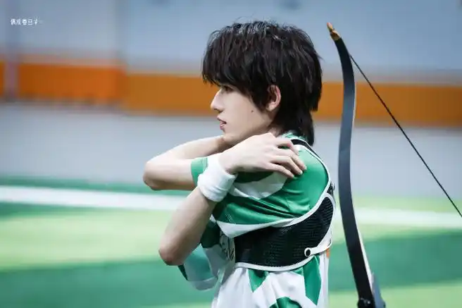 宋亚轩超话    240705  帅哥射箭97    @时代少年团-宋亚轩  #今日