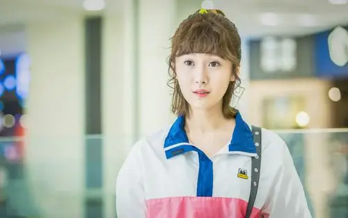 《巴啦啦小魔仙》的两位贝贝公主,今一位退圈,另一位作品不断