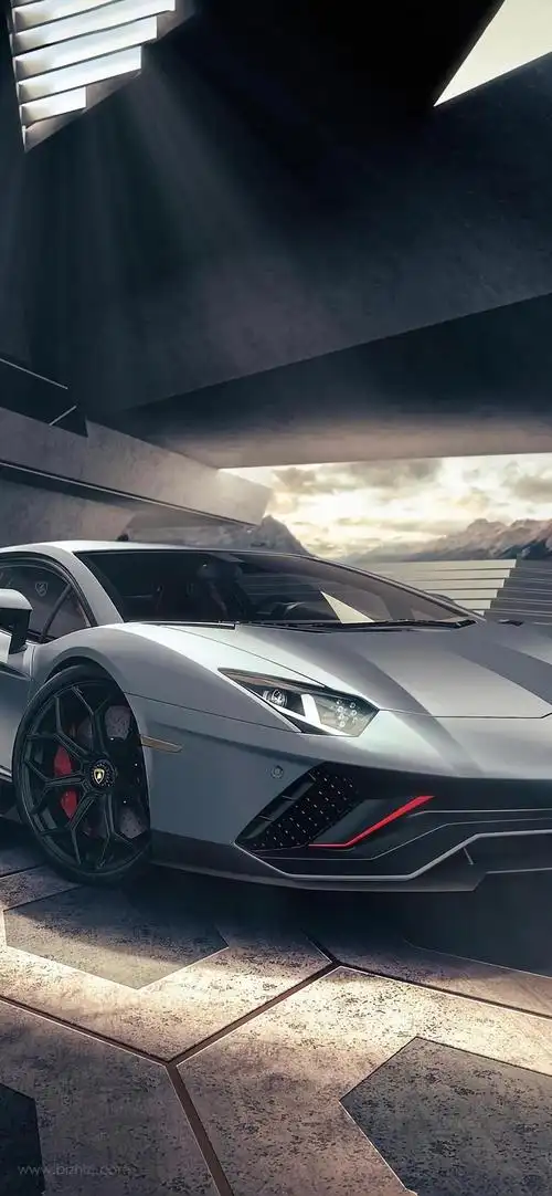 兰博基尼跑车图片(兰博基尼跑车图片大全)