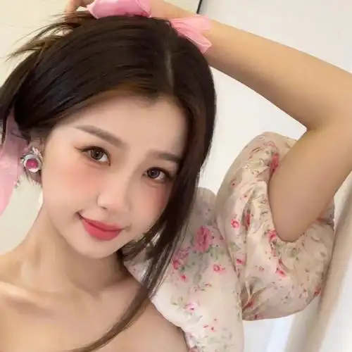 虞书欣的头像库更新_高清图集_新浪网