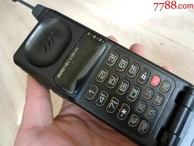 怀旧收藏201290年代美国原装摩托罗拉9900模拟翻盖手机大哥大
