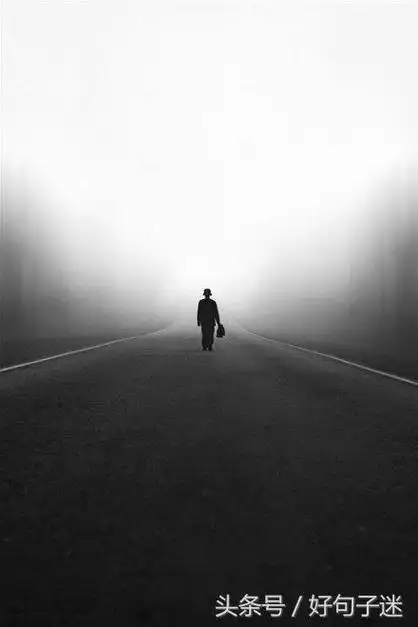 小说里最虐心的句子配图片伤心绝望的心情说说