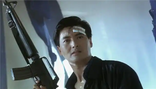 香港枪战片之《英雄本色》