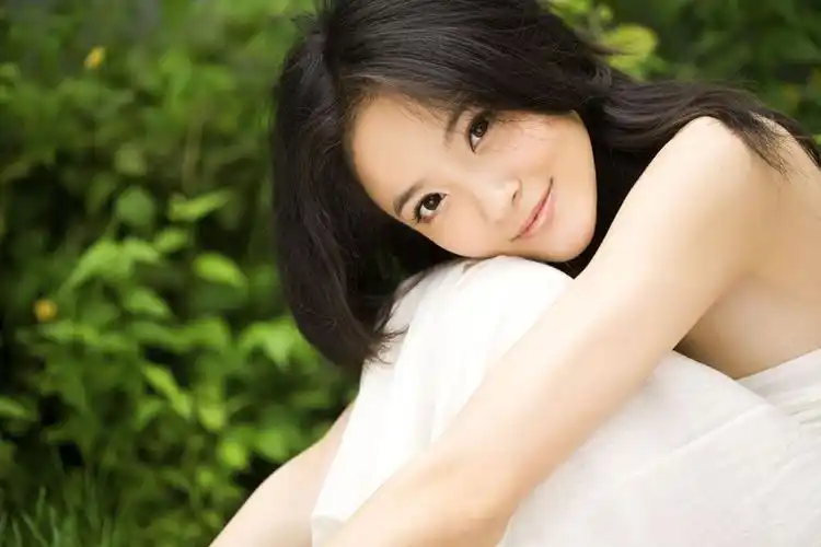 名人明星户外摄影图片素材下载(图片id:264997)_-名人明星-图片素材